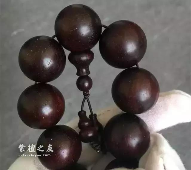 4大步骤为你讲解小叶紫檀棕眼变多的原因！-1