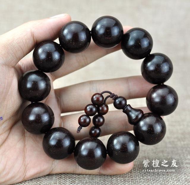 小叶紫檀盘玩的4大阶段，快来看看！目前的你处在哪个阶段！-5