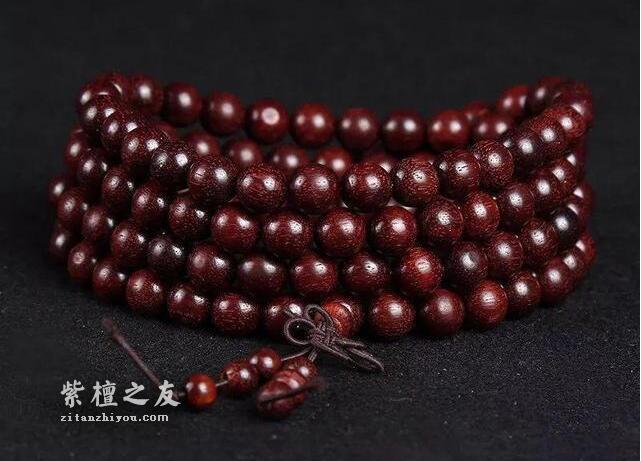 小叶紫檀怎么玩？谨记这9大盘玩注意事项！-3