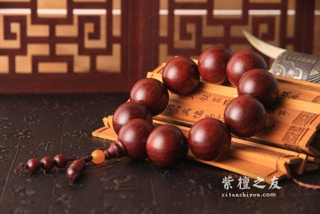 小叶紫檀市场价格大揭秘，快来看看你是不是买亏了！-8