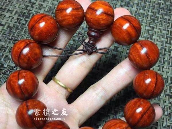 小叶紫檀“一线天”纹路料子怎么样？会不会开裂？-3
