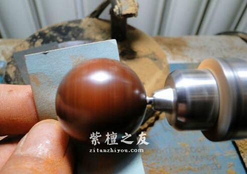 避开这4点！小叶紫檀盘出来油光发亮，不再发乌，可以盘出玻璃体-2