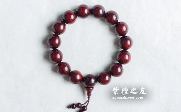 为什么海南黄花梨、小叶紫檀制成的红木家具越来越贵？-3