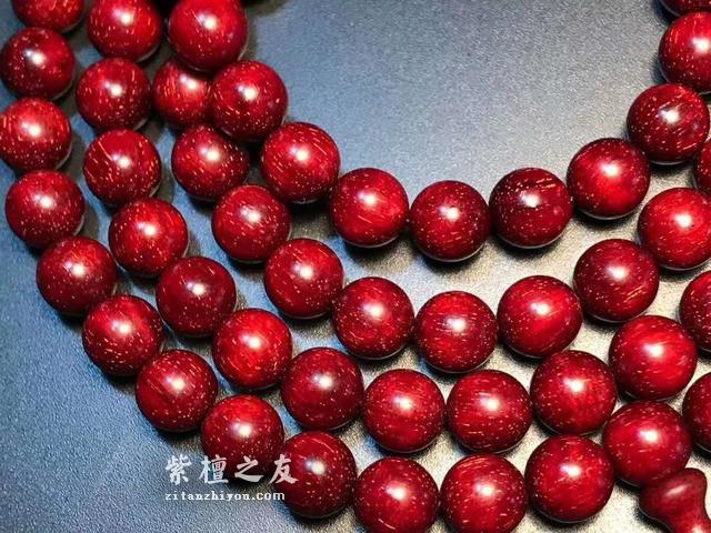 小叶紫檀手串到底是盘好还是放好呢？-4