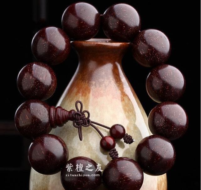 干货！新手八步鉴别小叶紫檀-1