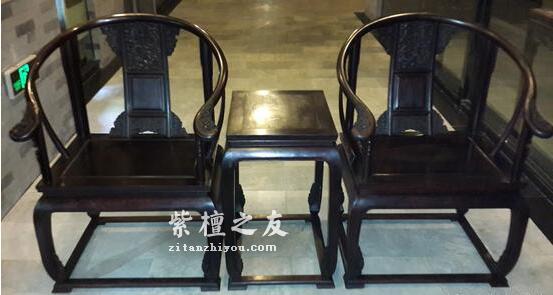 大家熟知小叶紫檀价格昂贵，保养护理是否也特别复杂？-1