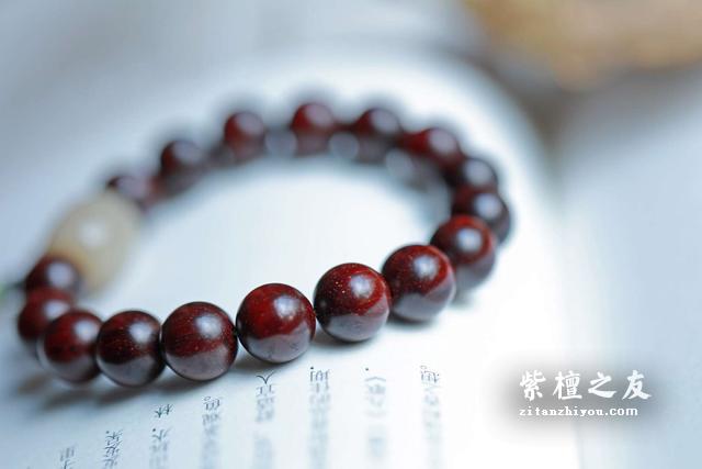 小叶紫檀“少盘多放”包浆才会最完美 是什么原理-3
