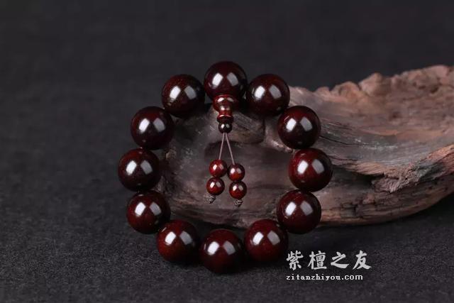 小叶紫檀“少盘多放”包浆才会最完美 是什么原理-2