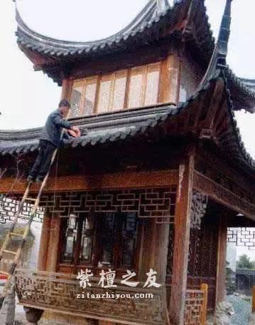 成龙收藏的小叶紫檀，到底值多少钱？专家估算上百亿……-21