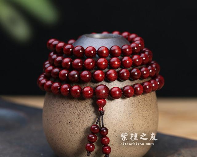 小叶紫檀手串，用心才能盘玩出“完美包浆”-3