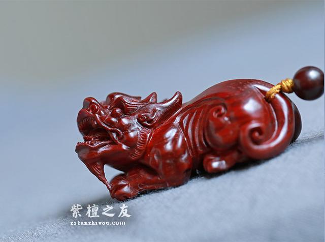 六种小叶紫檀神兽把件代表的寓意！-5
