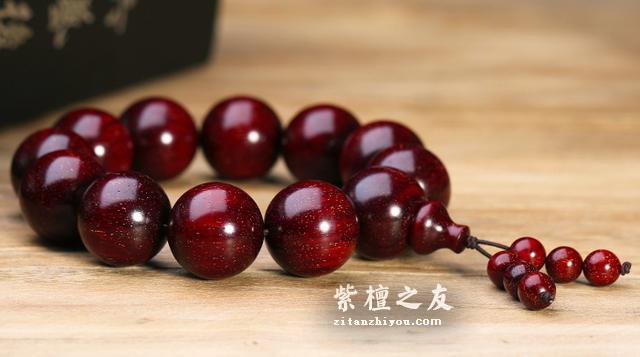 看了秒懂！小叶紫檀和红酸枝怎么分？-1