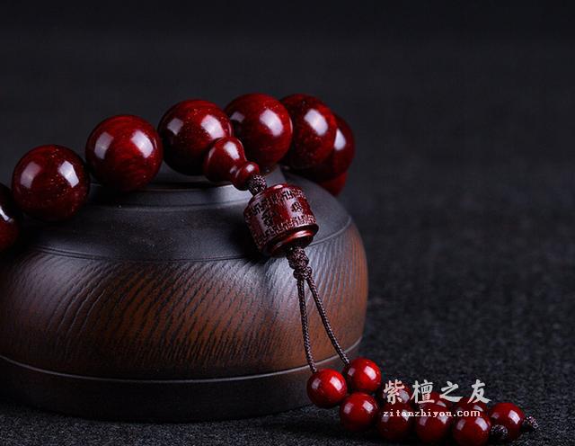 看了秒懂！小叶紫檀和红酸枝怎么分？-4
