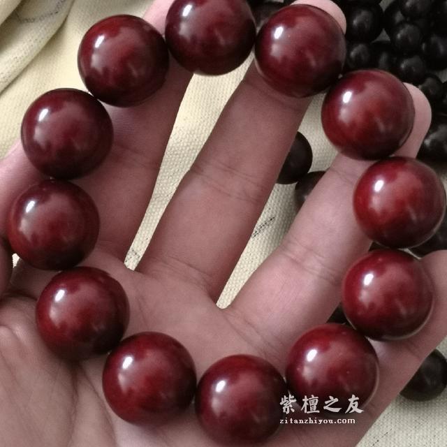 还原小叶紫檀价格真相，带你了解一个真实的小叶紫檀-1