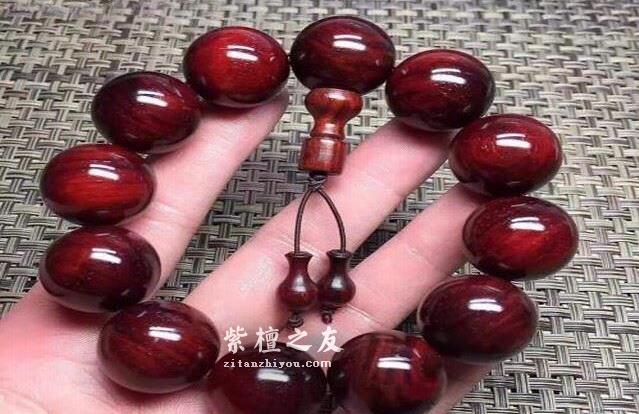 小叶紫檀怎么盘完才能使它完美包浆？这可是有方法的！-4