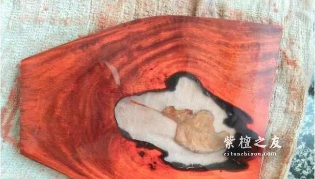 紫檀开出空心怎么办？看大师如何变废为宝！-5