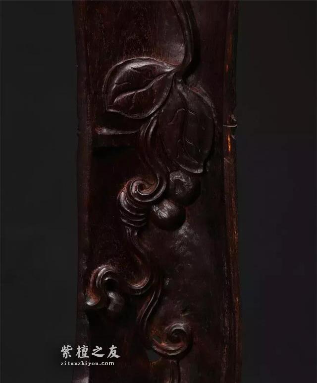 小叶紫檀木雕工艺品该如何保养？-2
