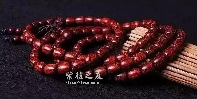 小叶紫檀越盘越乌怎么办?别怕!有绝招!-1