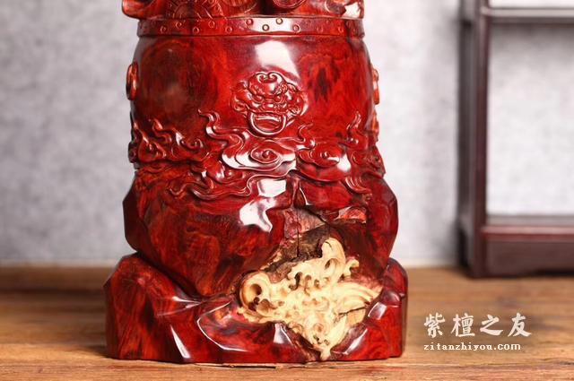精品鉴赏：印度小叶紫檀关公雕像-4