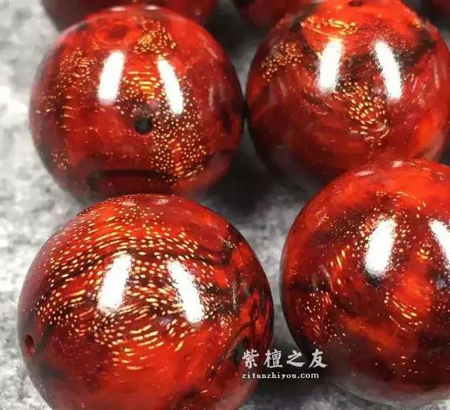 文玩天下告诉你；百年寸檀，十檀为什么九空？-2
